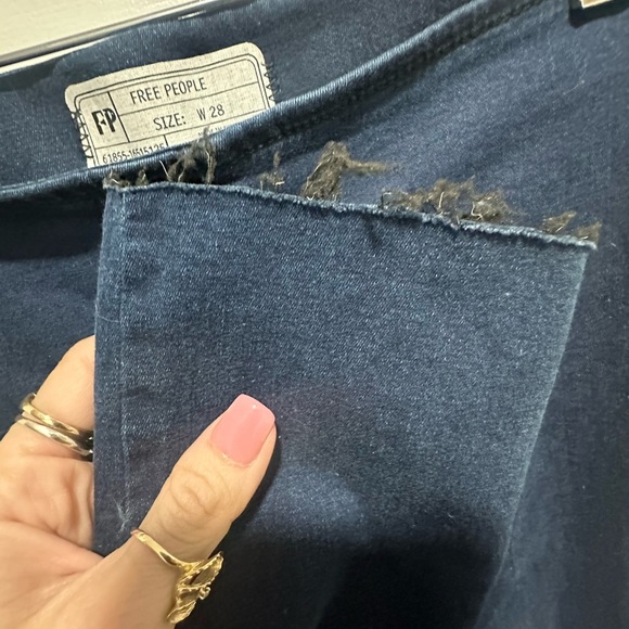 Free People Easy Goes It Leggings Retail $58 Size 28 - Picture 3 of 4